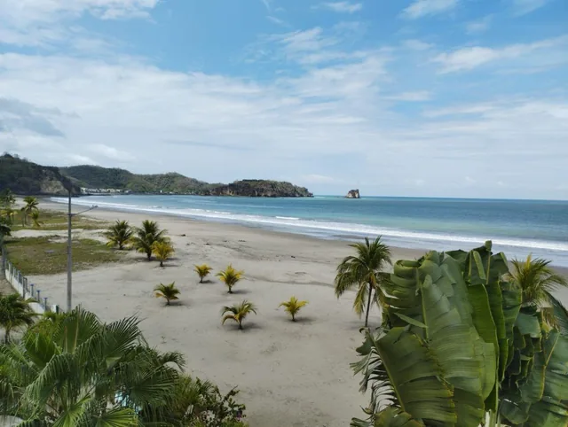 Vendo Terreno 10.000 m, Atacames, Vía Súa. Provincia de Esmeraldas — imagen 4