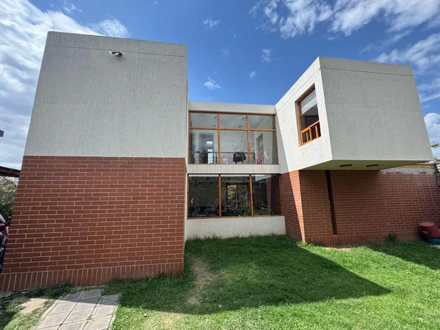 Venta Excelente Terreno con Casas Cumbaya La Primavera — imagen 4