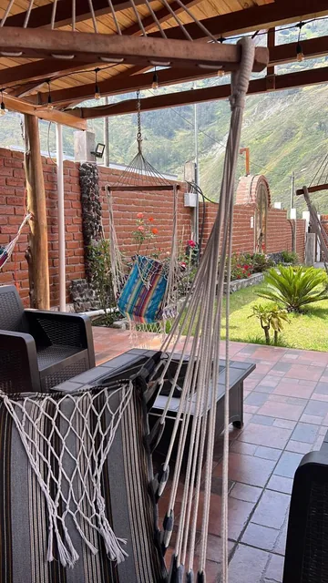 Casa - de - Hospedaje - en - Venta - Baños de Agua Santa, Tungurahua — imagen 4