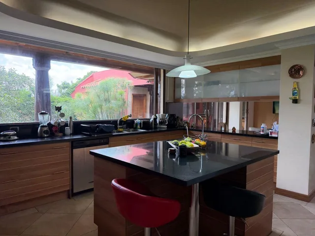 Hermosa Casa en Urbanización Privada — imagen 5
