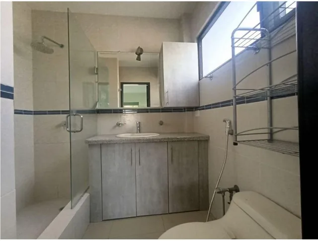Casa en Venta en Urbanización Portofino – Seguridad 24/7, Guayas — imagen 3