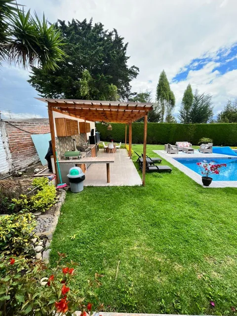 Vendo Casa con Piscina Espectacular - Puembo — imagen 4