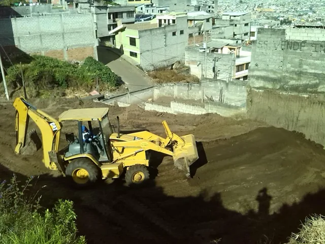 Innovocasa Vende Terreno La Magdalena Alta, Sur de Quito — imagen 2