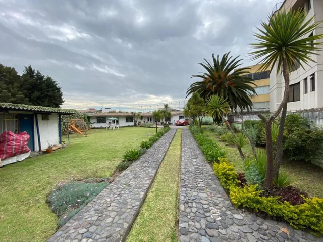 Venta Terreno 700 m² Quito Tenis La Brasil — imagen 3