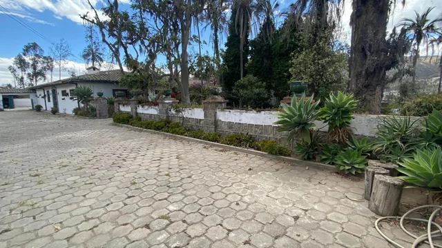 Pomasqui Sector Comercial 16.700 m² de Venta — imagen 3