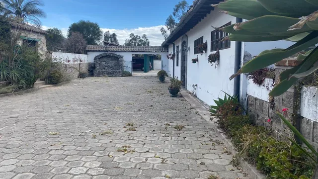 Pomasqui Sector Comercial 16.700 m² de Venta — imagen 2