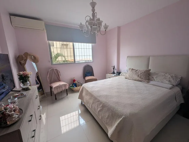 En Venta Departamento Urb. Santa Cecilia Sector Ceibos Condominio Montelimar en un Primero Piso, Guayas — imagen 2