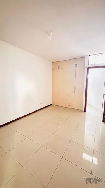 Venta Departamento con Patio en Lomas de Urdesa, Guayas — imagen 3