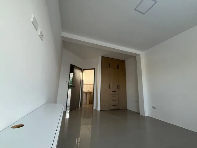 Casa en Urb Cataluña de Venta, Via Salitre, Daule A. S. Guayas — imagen 2