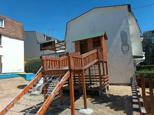 Remate en Jardines de Carcelén Casa 3 Dorm., 150 m², $79000 — imagen 2
