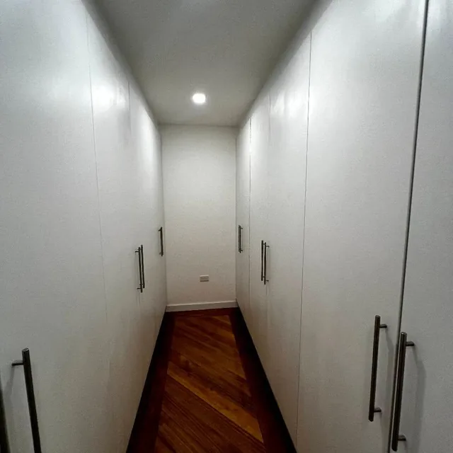 Venta Departamento con Balcon 3 Dorm. Urbanizacion El Condado — imagen 5
