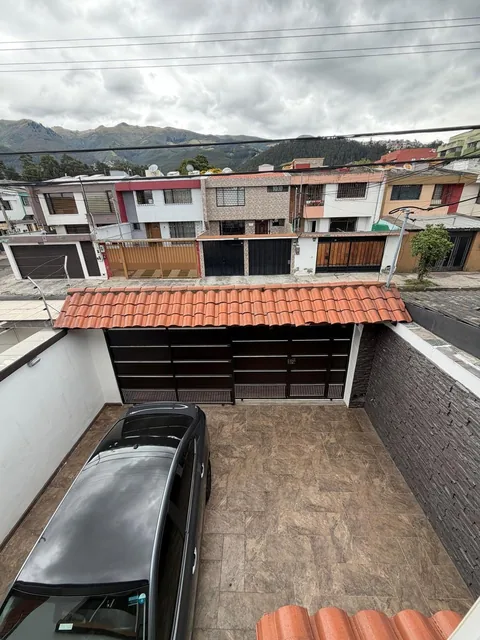 Venta Casa Independiente Remodelada, 3 Dorm., Norte de Quito, San Pedro Claver — imagen 4