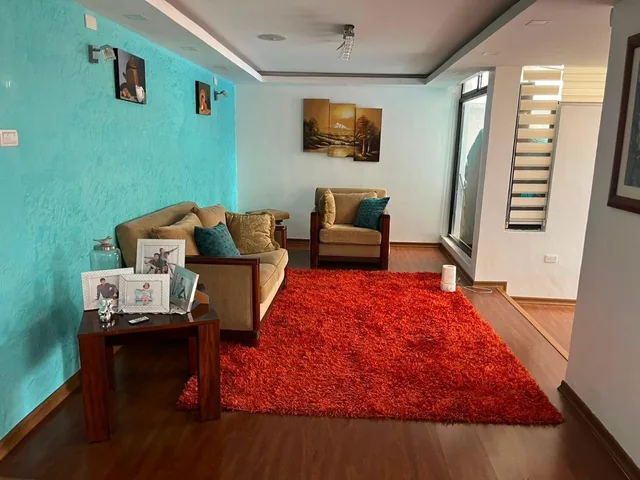 Se Vende Casa en Sector Comercial y Residencial — imagen 5