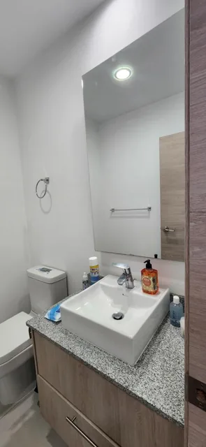 Hermoso Departamento de Venta o Renta con Vista Espectacular en La Carolina — imagen 3
