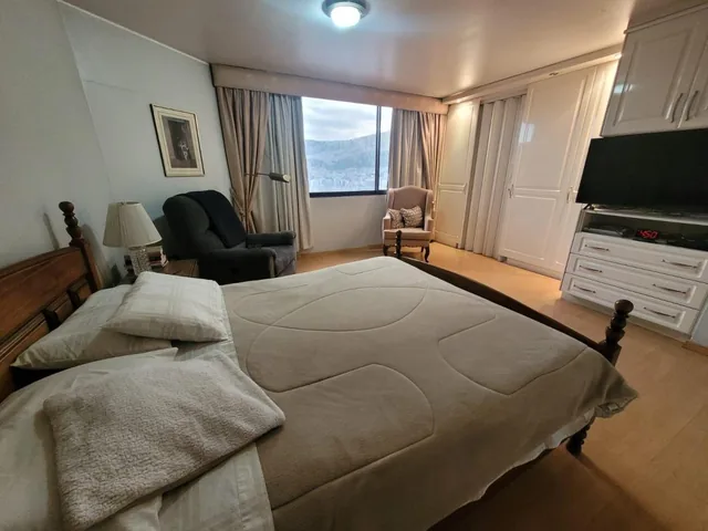 Venta Departamento 12 de Octubre y Coruña, Area 159 m, Vista, 1 Parqueadero — imagen 5