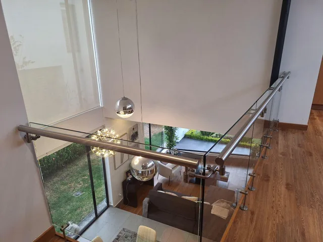 Casa de 238 m² con 3 Habitaciones en Venta en Cumbayá — imagen 2