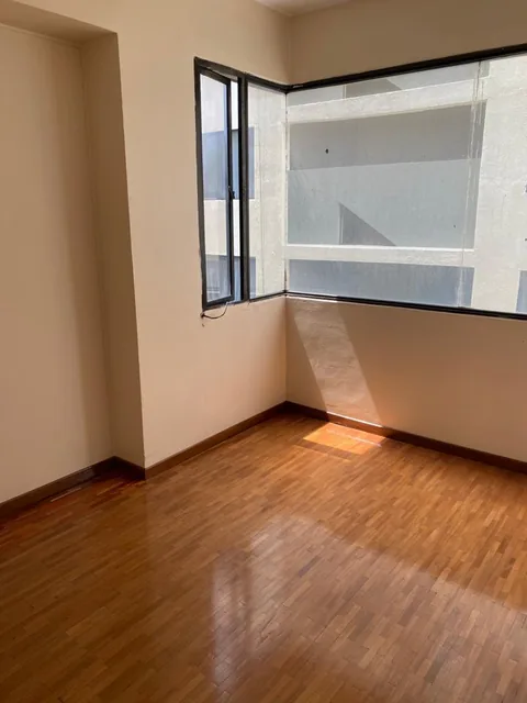 Venta 3 Dorm. - La Mariscal — imagen 4