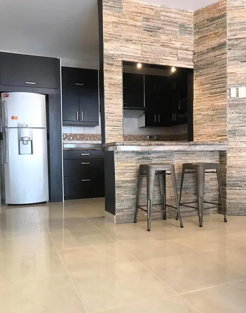 Venta - Dpto. Los Ceibos (Urb. Santa Cecilia), Guayas — imagen 4