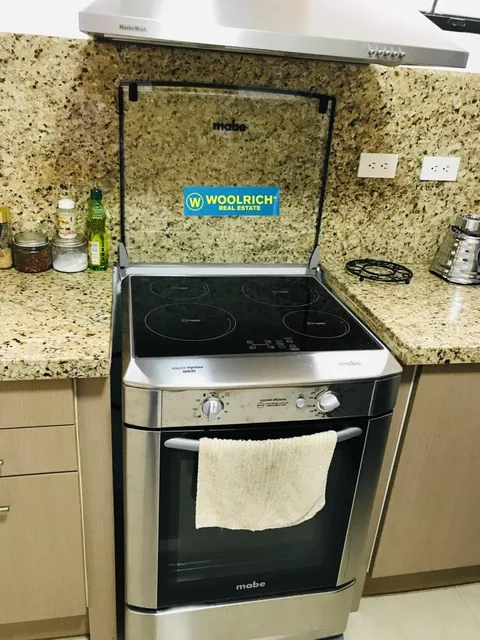 Vendo Departamento, Ciudad Colon, 3 Dorm, 2 Parqueos, Guayas — imagen 3