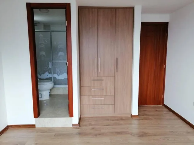Vendo Departamento en El 2do Piso de 126 m² (La Josefina Carcelen) — imagen 4
