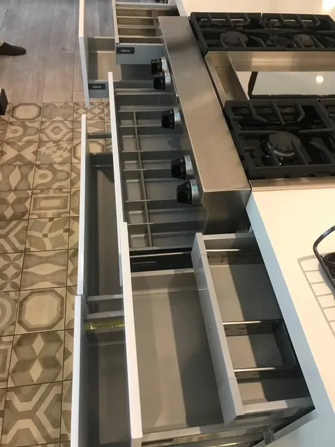 Vendo Departamento Super Lujoso 200 m² Domotizado Piscina Terraza Sector Auqui — imagen 3