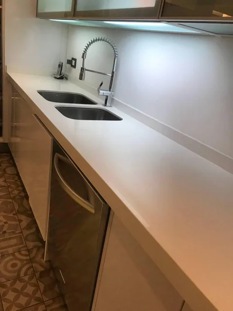 Vendo Departamento Super Lujoso 200 m² Domotizado Piscina Terraza Sector Auqui — imagen 2