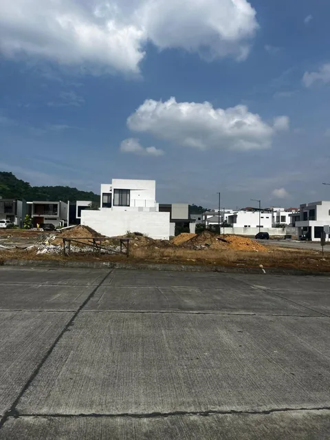 Terreno en El Condado Vicolinci, Guayas — imagen 4