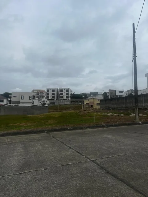 Terreno en El Condado Vicolinci, Guayas — imagen 2