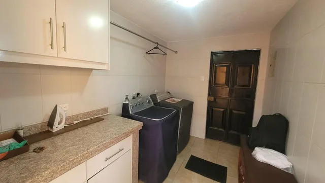 Casa de Venta, Los Chillos, 4 Dorm. — imagen 5