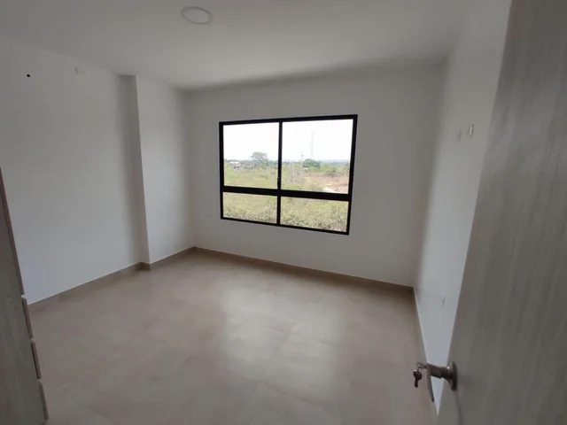 Casa en Urbanizacion Sector Norte de Portoviejo A/r, Manabí — imagen 2