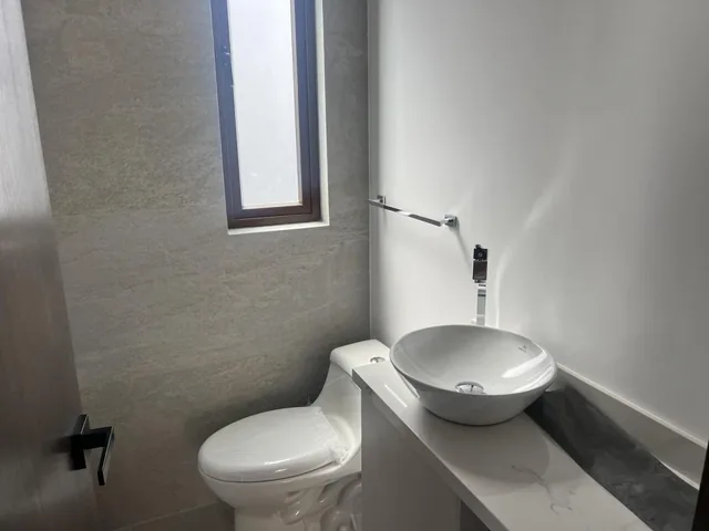 Tumbaco Via Intervalles Casa de Venta por Estrenar en Conjunto Privado — imagen 3