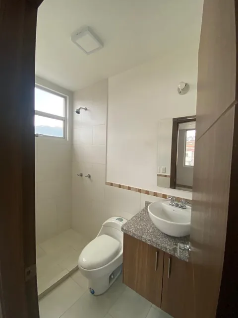 Oportunidad Bajo Precio! Hermoso Departamento Real Audiencia! Sector Kaersam — imagen 3