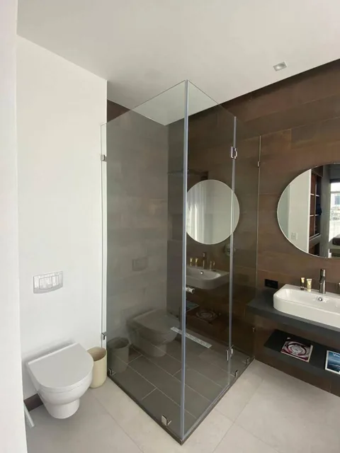 Penthouse de Lujo en La González Súarez — imagen 4