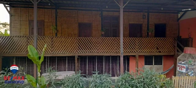 Casa de Dos Pisos de Venta en Calceta H/m, Manabí — imagen 2