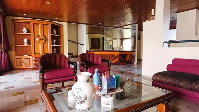 Casa con Terreno en Venta, Los Ceibos, Guayas — imagen 4
