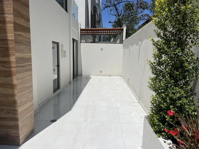 Casa en Tumbaco Casa de Venta en Conjunto Sector Club El Nacional — imagen 3