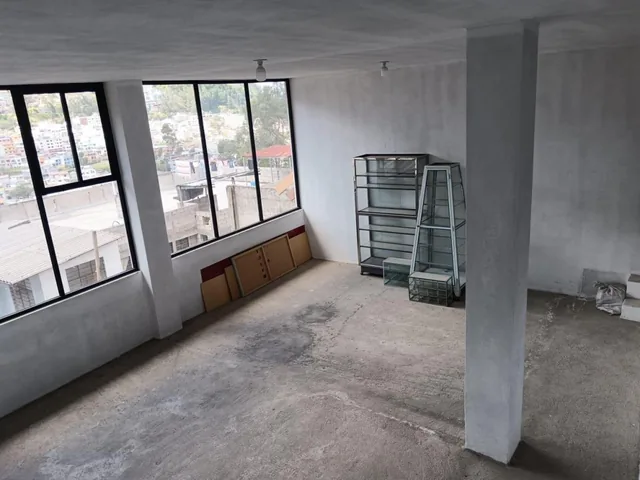 Casa Rentera con Local de Venta en Edén del Valle Sector 2 — imagen 4