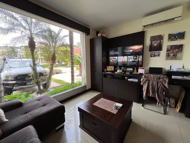 Casa en Venta, Estancias del Río, Vía a Samborondón, Guayas — imagen 2
