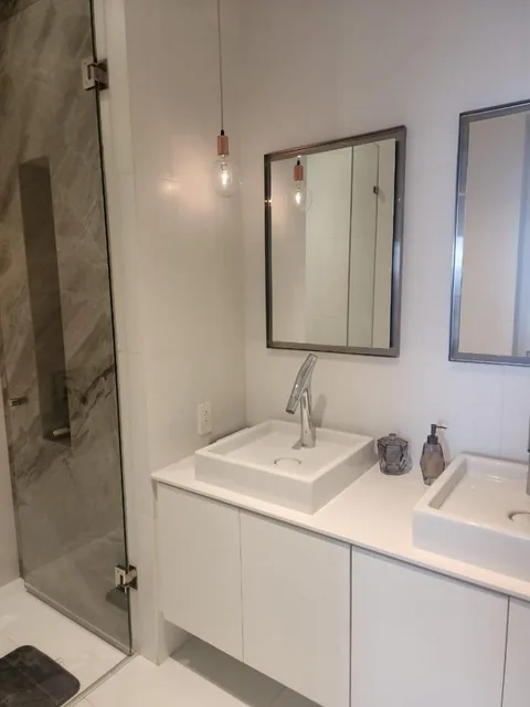 Vendo Departamento, 2 Dorm., Av Gonzales Suarez — imagen 4