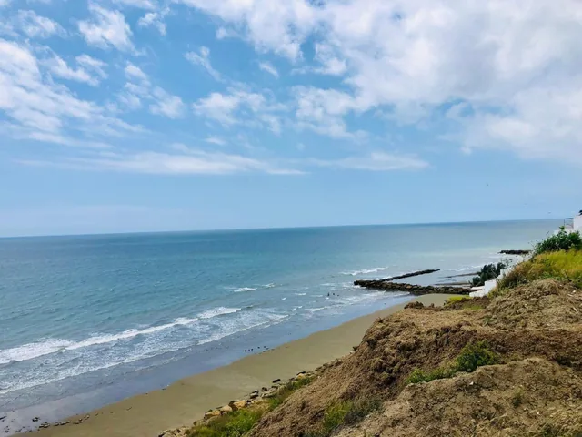 Terreno Primera Línea de Mar Para Edificio Ciudad del Mar, Manabí — imagen 4