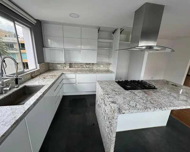 Departamento en Venta en Cumbaya — imagen 3