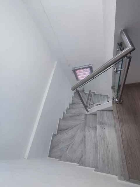 Casas de Venta Vip en Conjunto, Centro de Calderon — imagen 2
