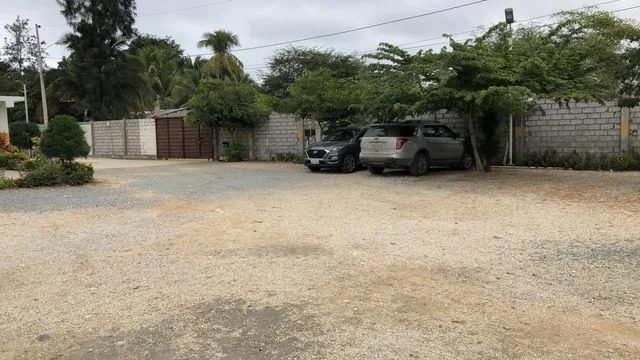 Departamento de 165 m² con 3 Habitaciones en Venta Sur de Playas, Guayas — imagen 2