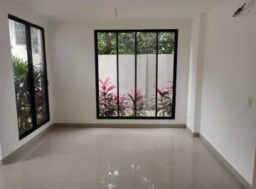 Departamento de Venta en Los Ceibos, Planta Baja, 2 Dorm.. Guayas — imagen 2