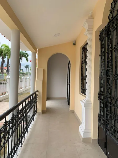 Oportunidad - Se Vende Casa Esquinera en Centenario Sur - 690 m² Terreno, Guayas — imagen 5