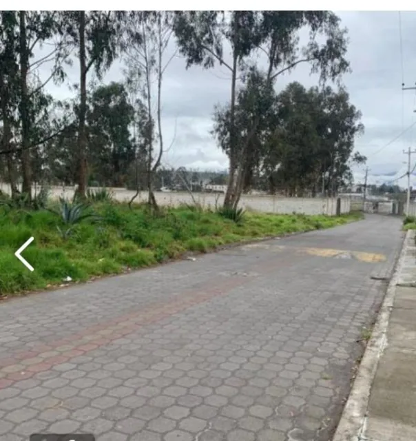 Vendo Terreno Calderón Cerca del Colegio Calderón — imagen 2