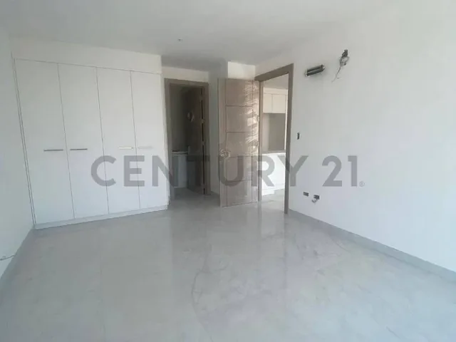 Departamento de Lujo en Venta en El Exclusivo Proyecto Grand Bay, Manta, Manabí — imagen 4