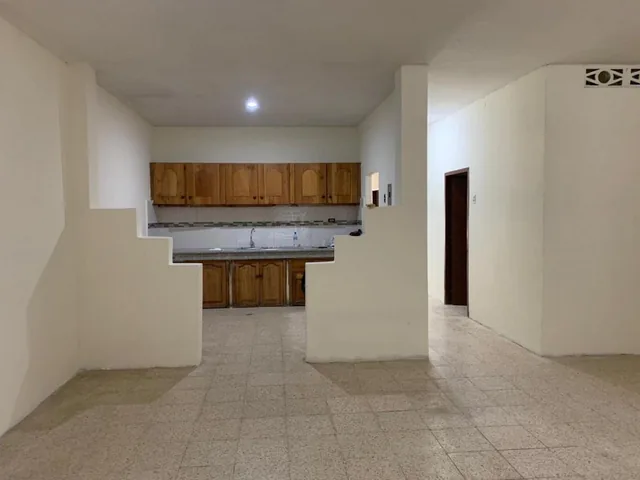 Casa Rentera de Venta en El Centro de Manta Manabi, Manabí — imagen 3