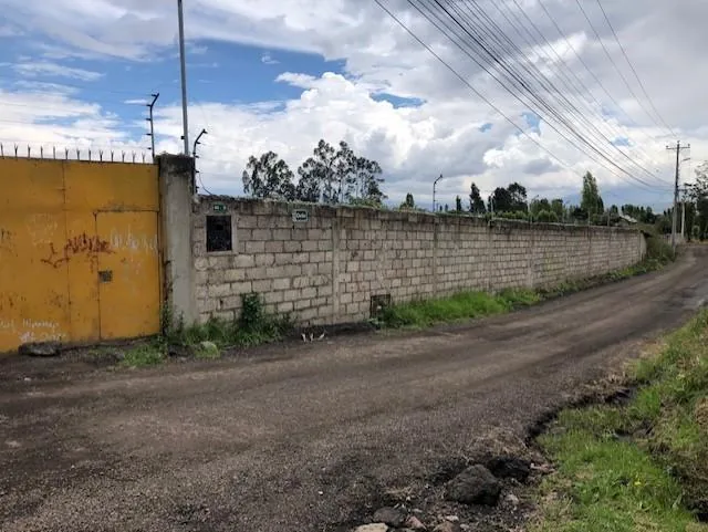 Terrenos de Venta Quito Yaruqui Para Industria de Mediano Impacto — imagen 2
