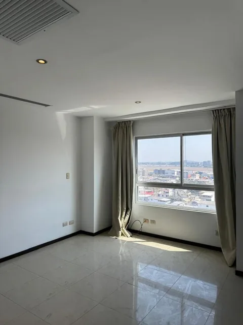 Ciudad del Sol. Elite Building. Departamento en Venta 4 Dorm., Guayas — imagen 4